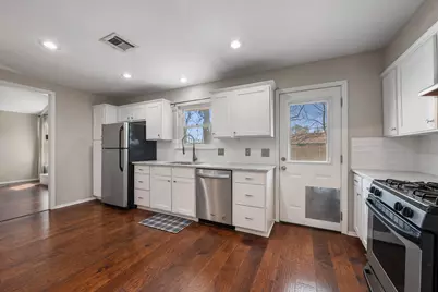 7402 Bucknell Drive, Austin, TX 78723 - Photo 9