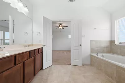 1005 Ridge Runner Drive, Georgetown, TX 78628 - Photo 21