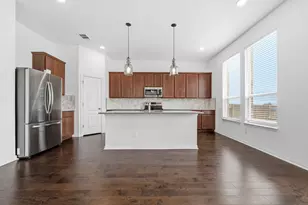 1005 Ridge Runner Dr, Georgetown, TX 78628 - Photo 5
