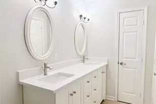 12528 Labrador Cove, Austin, TX 78729 - Photo 33