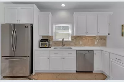 12528 Labrador Cove, Austin, TX 78729 - Photo 15