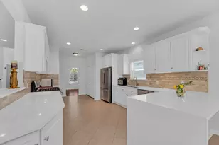 12528 Labrador Cove, Austin, TX 78729 - Photo 19