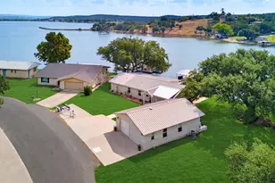 516 Island Lodges Dr, Buchanan Dam, TX 78609 - Photo 1