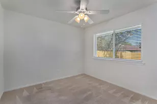 212 Rockcrest Dr, Georgetown, TX 78628 - Photo 17