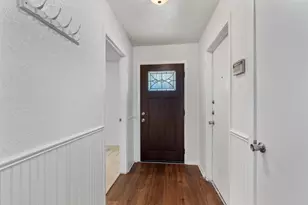 212 Rockcrest Dr, Georgetown, TX 78628 - Photo 5