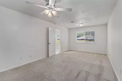 212 Rockcrest Drive, Georgetown, TX 78628 - Photo 13