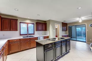 12706 Possum Hollow Dr, Austin, TX 78729 - Photo 5