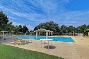 12706 Possum Hollow Dr, Austin, TX 78729 - Photo 23