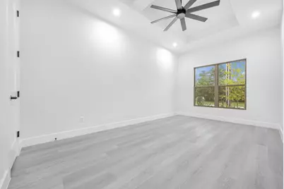 303 W Lane Avenue, Manor, TX 78653 - Photo 11