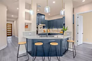 303 W Lane Ave, Manor, TX 78653 - Photo 27