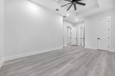 303 W Lane Avenue, Manor, TX 78653 - Photo 23