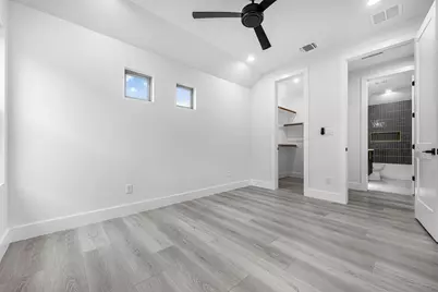 303 W Lane Avenue, Manor, TX 78653 - Photo 27