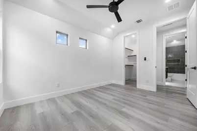 303 W Lane Avenue, Manor, TX 78653 - Photo 15