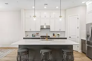 4704 Eberly St, Austin, TX 78723 - Photo 13