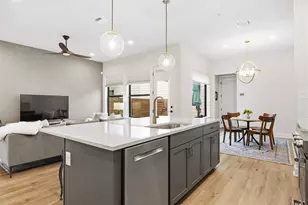 4704 Eberly St, Austin, TX 78723 - Photo 15
