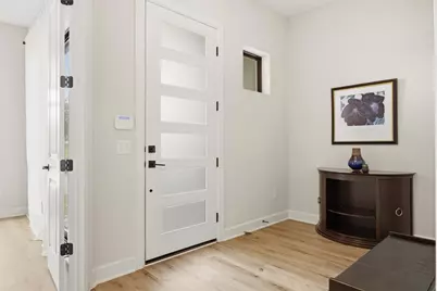 4704 Eberly Street, Austin, TX 78723 - Photo 3