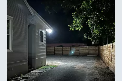 2118 Oxford Avenue, Austin, TX 78704 - Photo 17