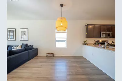 15601 Poppy Petal Drive, Del Valle, TX 78617 - Photo 11