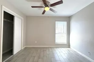 209 E Noton St, Pflugerville, TX 78660 - Photo 9