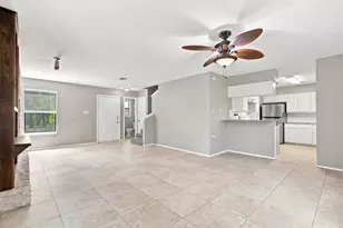 10006 Wildflower Ln, Austin, TX 78733 - Photo 5