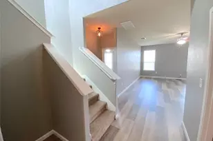 122 Liard River Rd, Hutto, TX 78634 - Photo 9