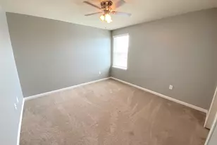 122 Liard River Rd, Hutto, TX 78634 - Photo 23