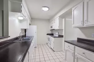 12300 Scribe Dr, Austin, TX 78759 - Photo 15