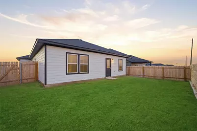 204 Quail Convey Drive, Jarrell, TX 76537 - Photo 5