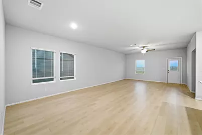 204 Quail Convey Drive, Jarrell, TX 76537 - Photo 9