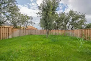 1328 Kneehigh Dr, Georgetown, TX 76833 - Photo 21