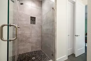 1902 Webberville Rd, Austin, TX 78721 - Photo 21