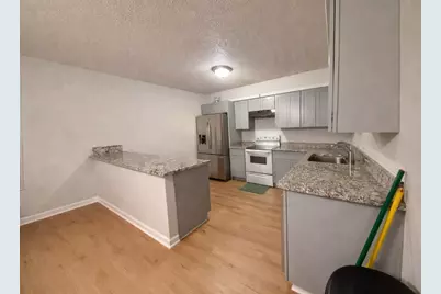 13935 Little Leaf Drive, San Antonio, TX 78247 - Photo 5