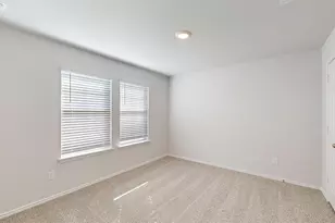 209 McNamara Ct, Jarrell, TX 76537 - Photo 17