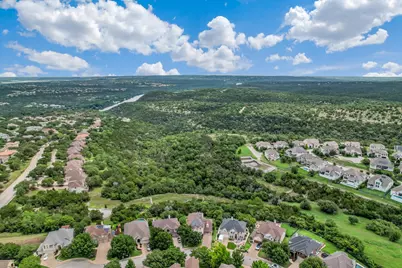 10613 Pointe View Drive, Austin, TX 78738 - Photo 37