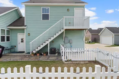 1600 Arbor Knot Drive #B, Kyle, TX 78640 - Photo 3