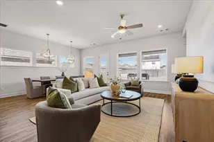 908 Knowles Dr, Hutto, TX 78634 - Photo 9