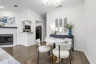 915 22nd 1/2 Street W, Austin, TX 78705 - Photo 5