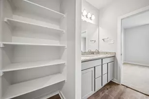 233 Firefox Wy, Jarrell, TX 76537 - Photo 19