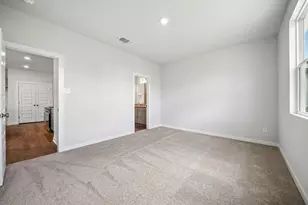 233 Firefox Wy, Jarrell, TX 76537 - Photo 17