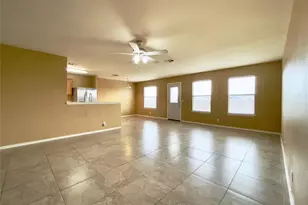 318 Mitchell Dr, Hutto, TX 78634 - Photo 5