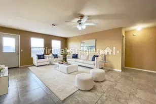 318 Mitchell Dr, Hutto, TX 78634 - Photo 3