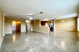 318 Mitchell Dr, Hutto, TX 78634 - Photo 7