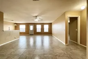 318 Mitchell Dr, Hutto, TX 78634 - Photo 13