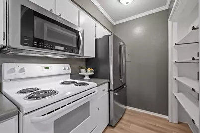 6910 Hart Lane #211, Austin, TX 78731 - Photo 7