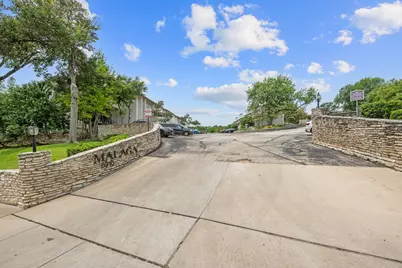 6910 Hart Lane #211, Austin, TX 78731 - Photo 17