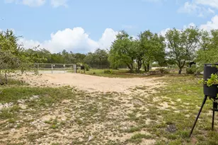 2591 Spring Valley Dr, Dripping Springs, TX 78620 - Photo 19