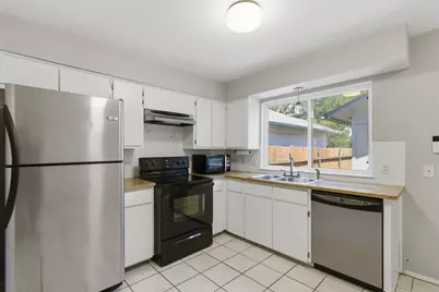 4204 Hudson Bend Road #B, Austin, TX 78734 - Photo 11