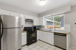 4204 Hudson Bend Rd, Austin, TX 78734 - Photo 11
