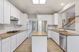 10008 Lachlan Dr, Austin, TX 78717 - Photo 3