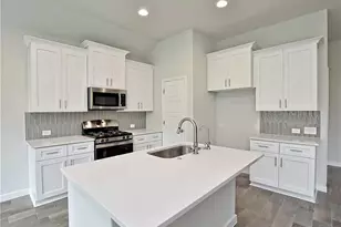 129 San Domenico Cv, Georgetown, TX 78628 - Photo 9